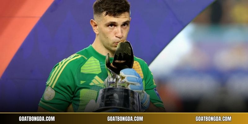 Danh sách các giải thưởng mà Emiliano Martínez giành được